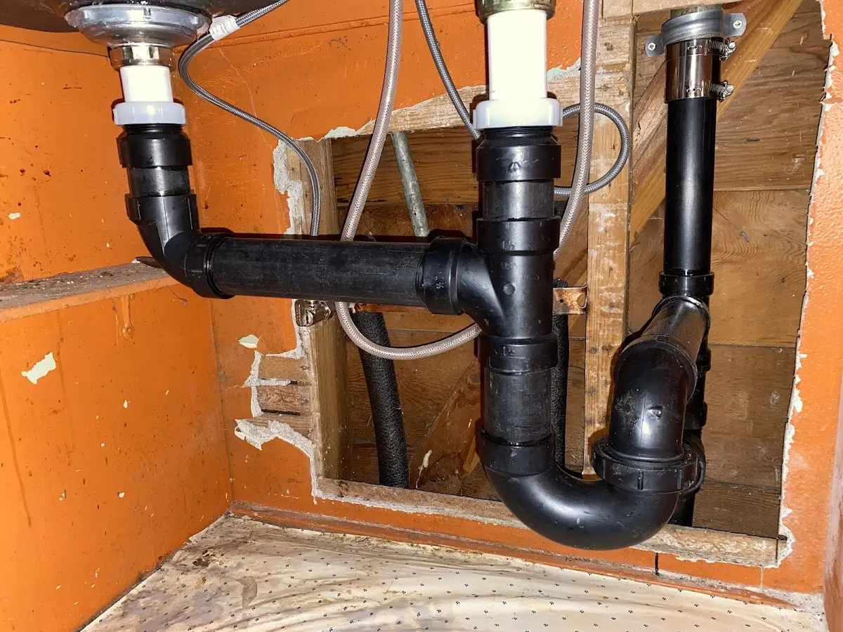 Professional Pipe Bursting equipment and tools on the job in Ridgewood village